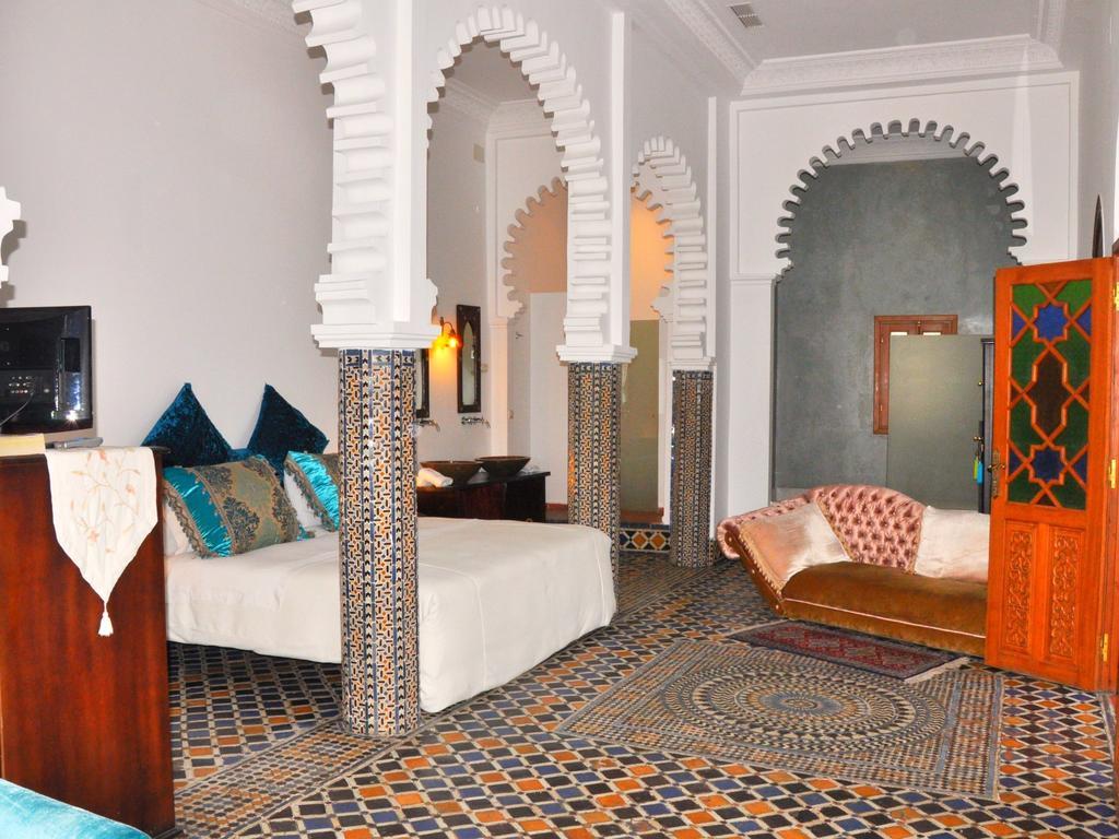 Hotel Blanco Riad Tétouan Extérieur photo
