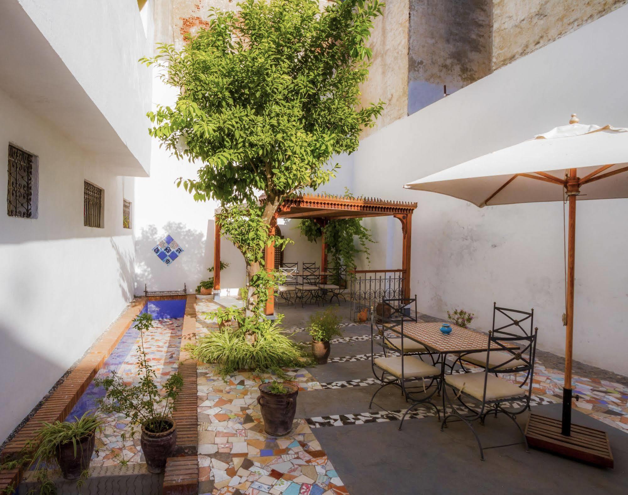 Hotel Blanco Riad Tétouan Extérieur photo