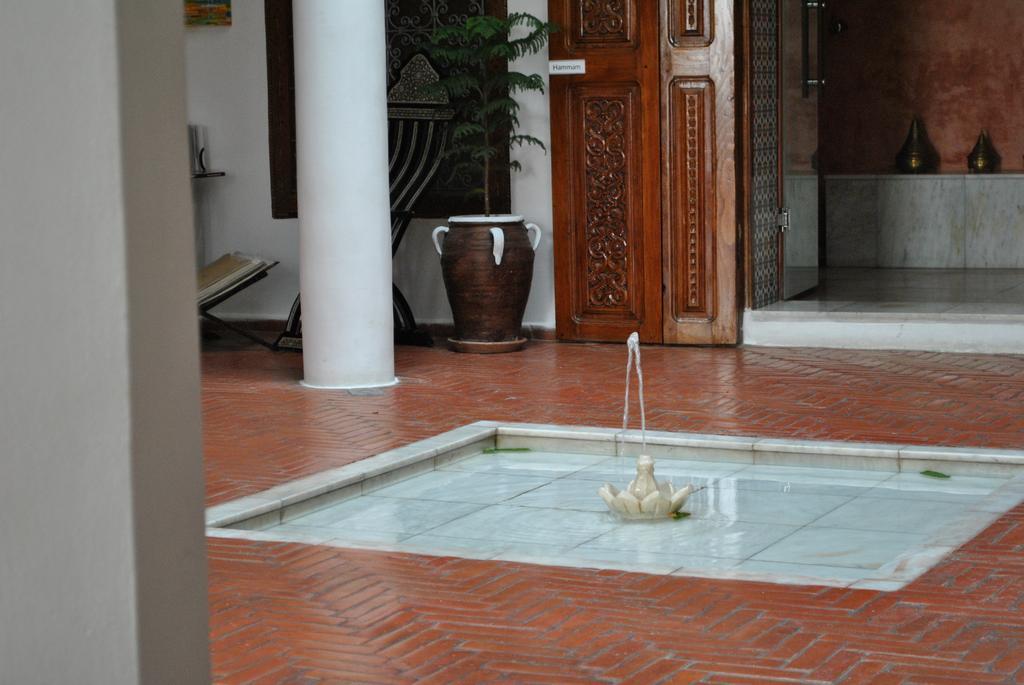 Hotel Blanco Riad Tétouan Extérieur photo